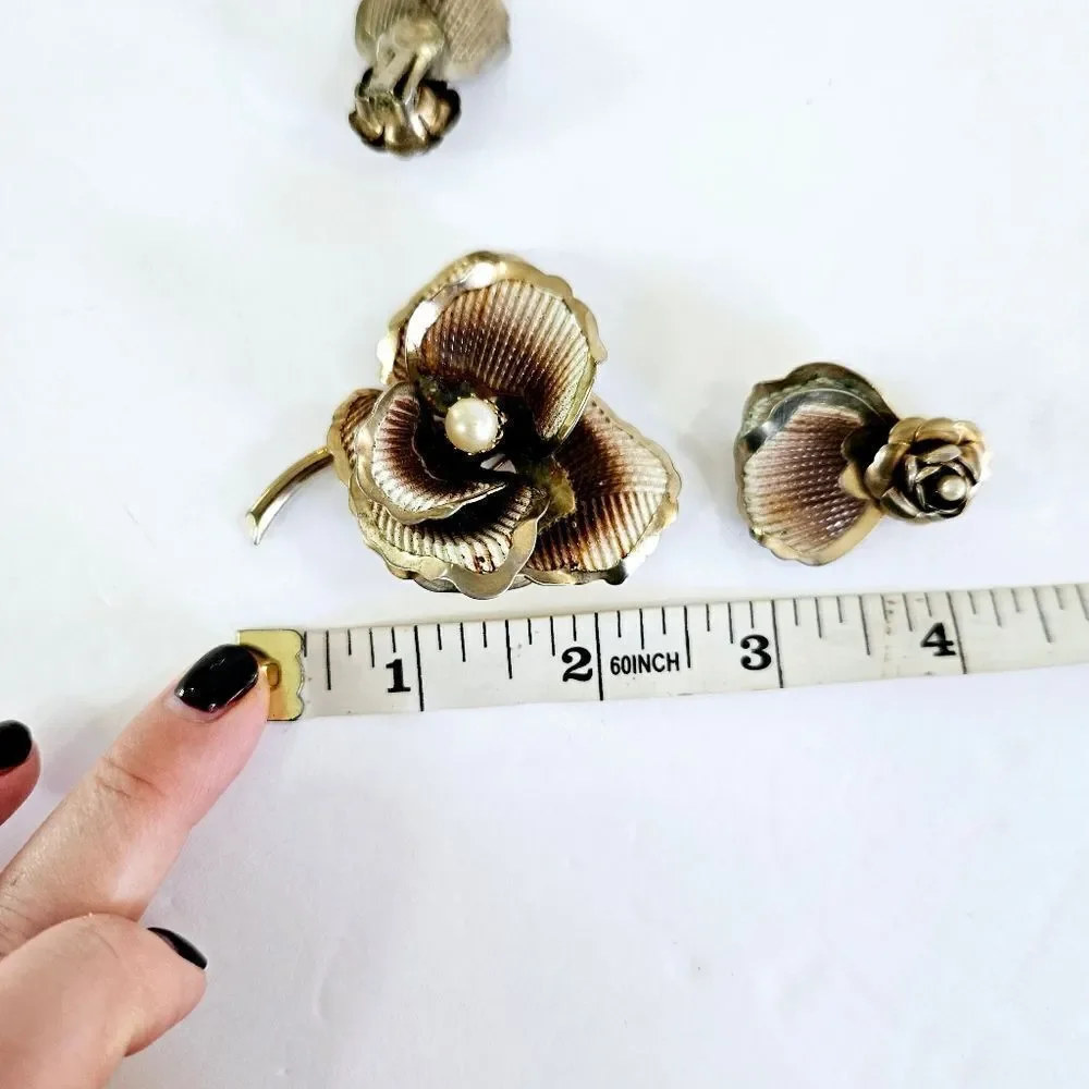 Vintage Demi Parure Gold Tone Textured Faux Pearl Rose Brooch Pin Earring Set